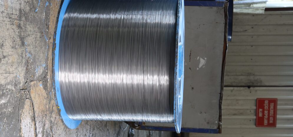 OSSO Wire production photo A08A2748