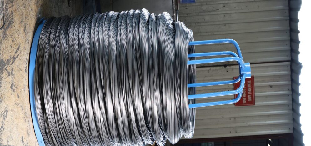 OSSO Wire — A08A2797 OSSO Wire production photo A08A2797