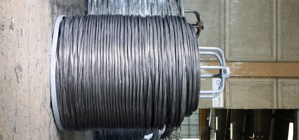 OSSO Wire — A08A2883 OSSO Wire production photo A08A2883